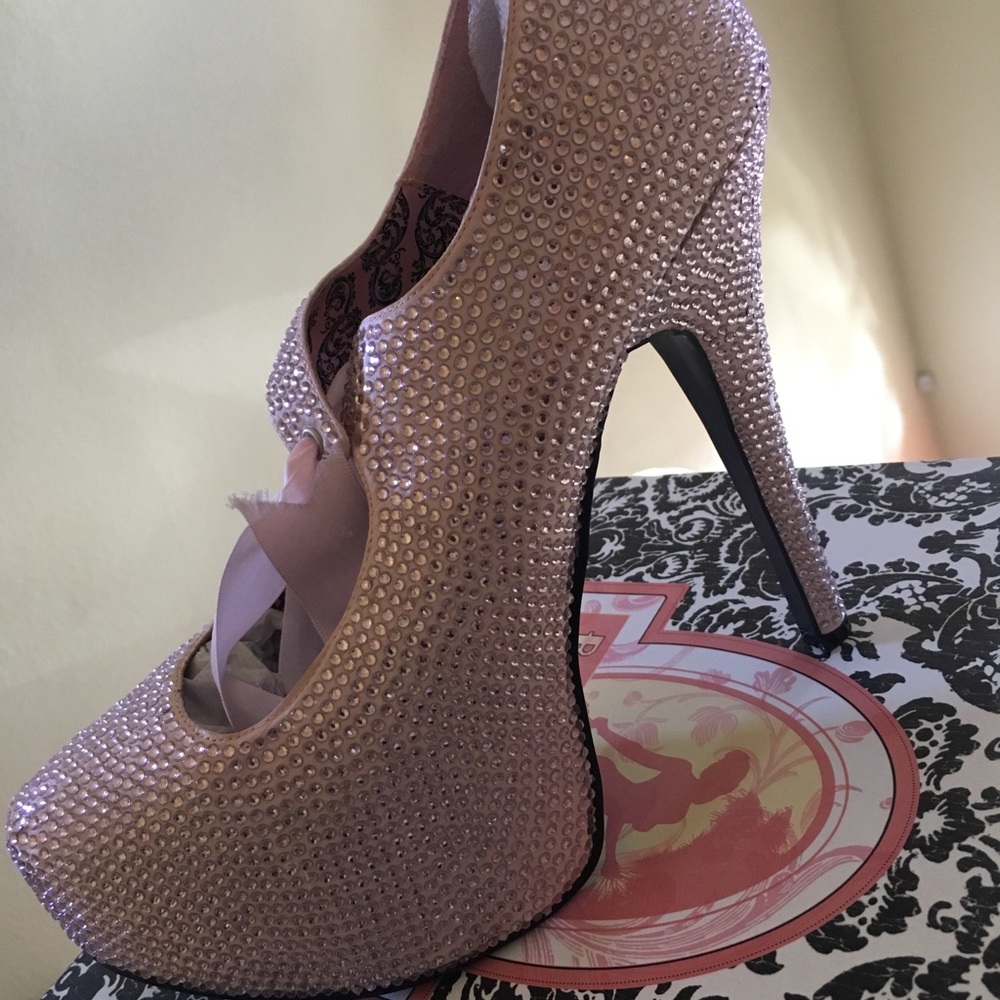 Platform Rhinestone Pumps - Picture 4 of 4